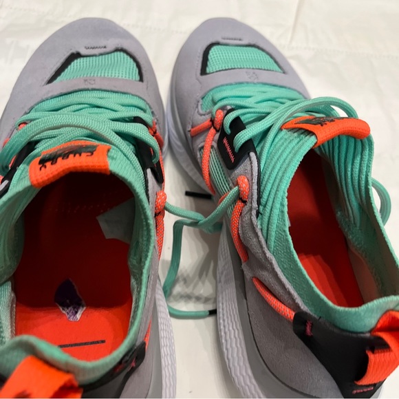 Under Armour Curry Flow Cozy Grey Green Basketball Shoes - Picture 6 of 7